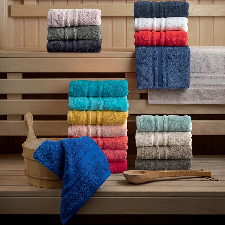 Plain-colored bath linens