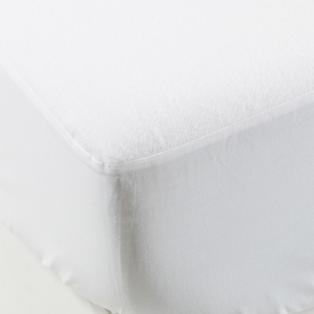 Crepuscule Fleece Mattress Protector - Carré Blanc Canada
