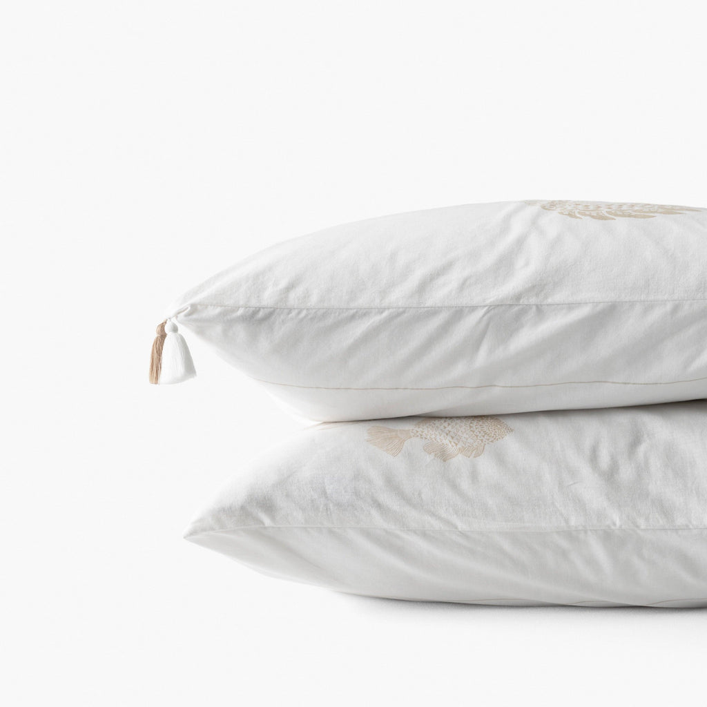 Amorgos Rectangular Pillowcase - Carré Blanc Canada