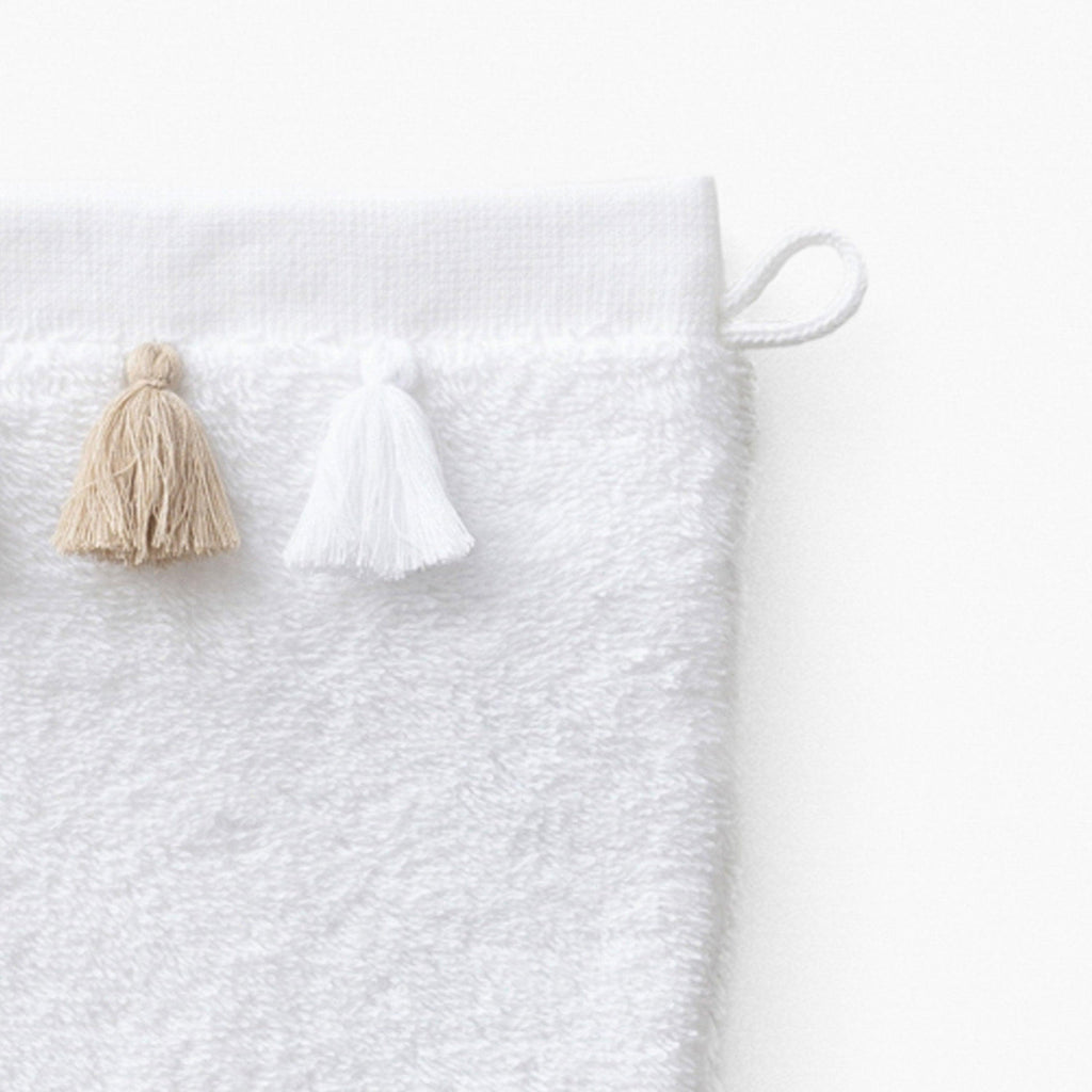 Amorgos White Cotton Glove - Carré Blanc Canada