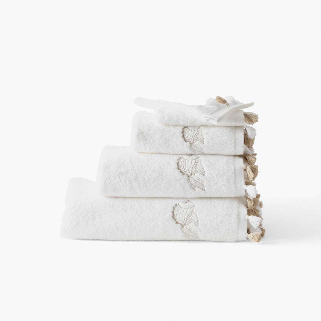 Amorgos White Cotton Glove - Carré Blanc Canada