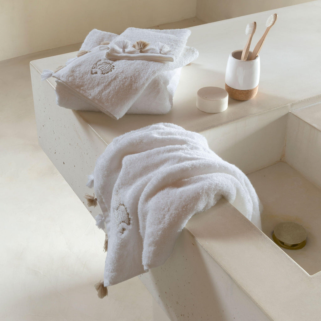 Amorgos Cotton Guest Towel - Carré Blanc Canada