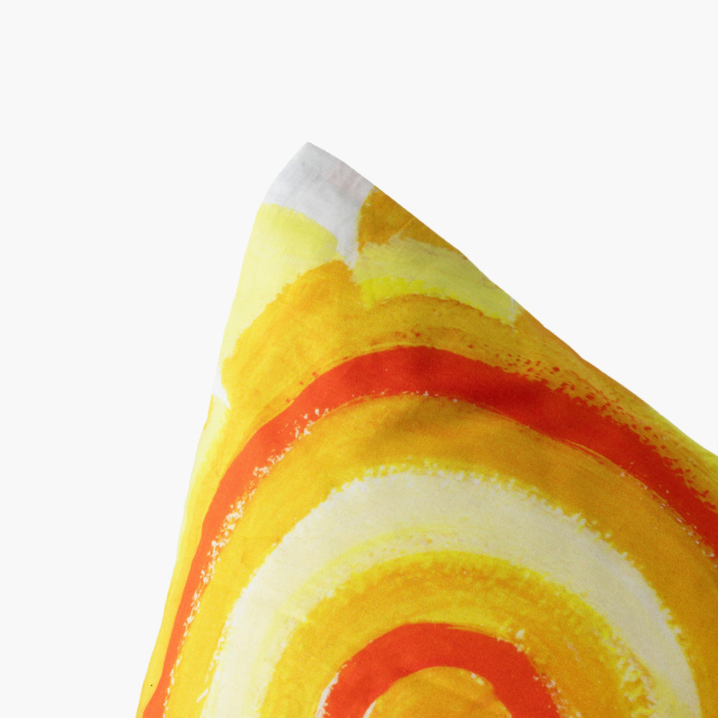 Pinata Square Pillowcase - Carré Blanc Canada