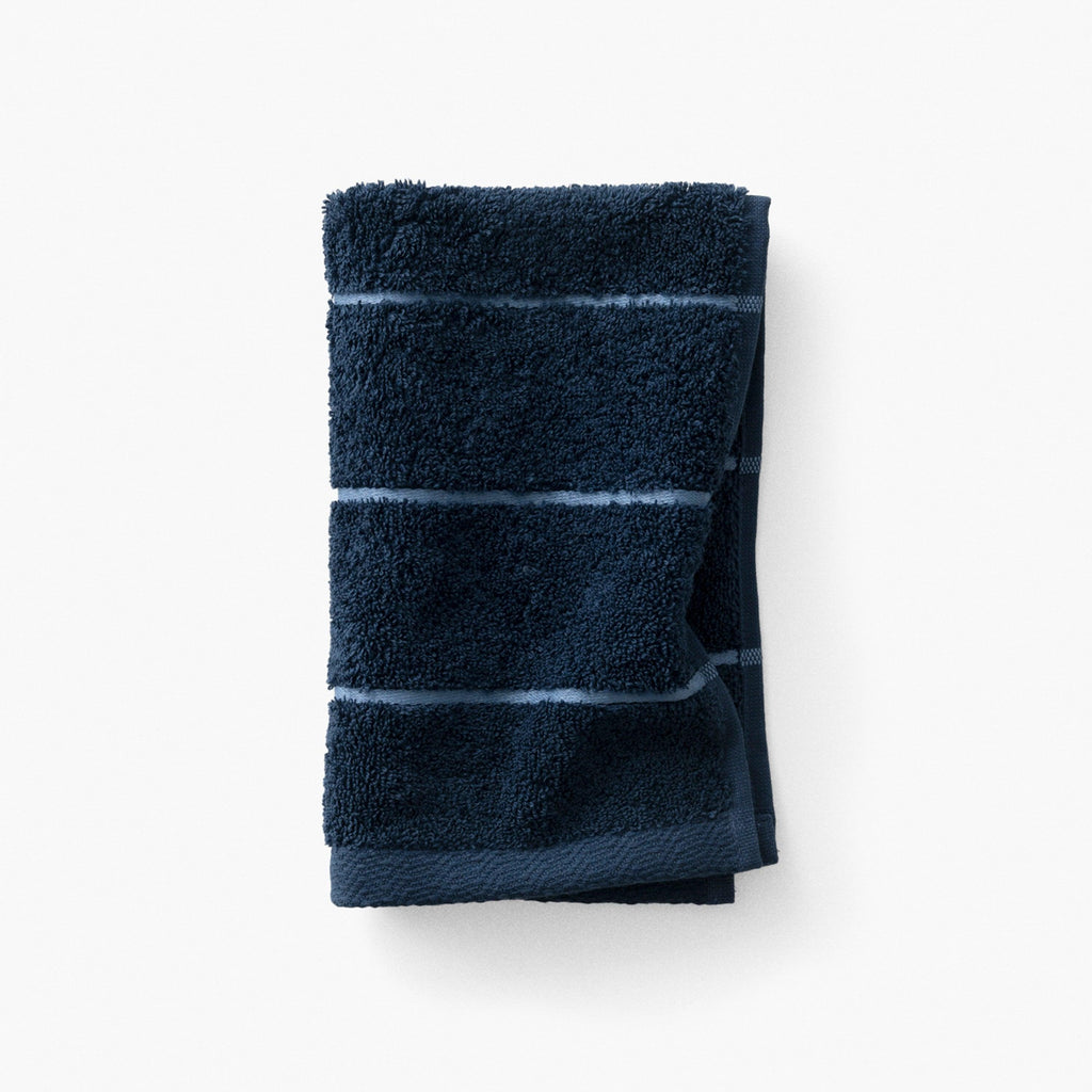 Hypnotic Navy Cotton Guest Towel - Carré Blanc Canada