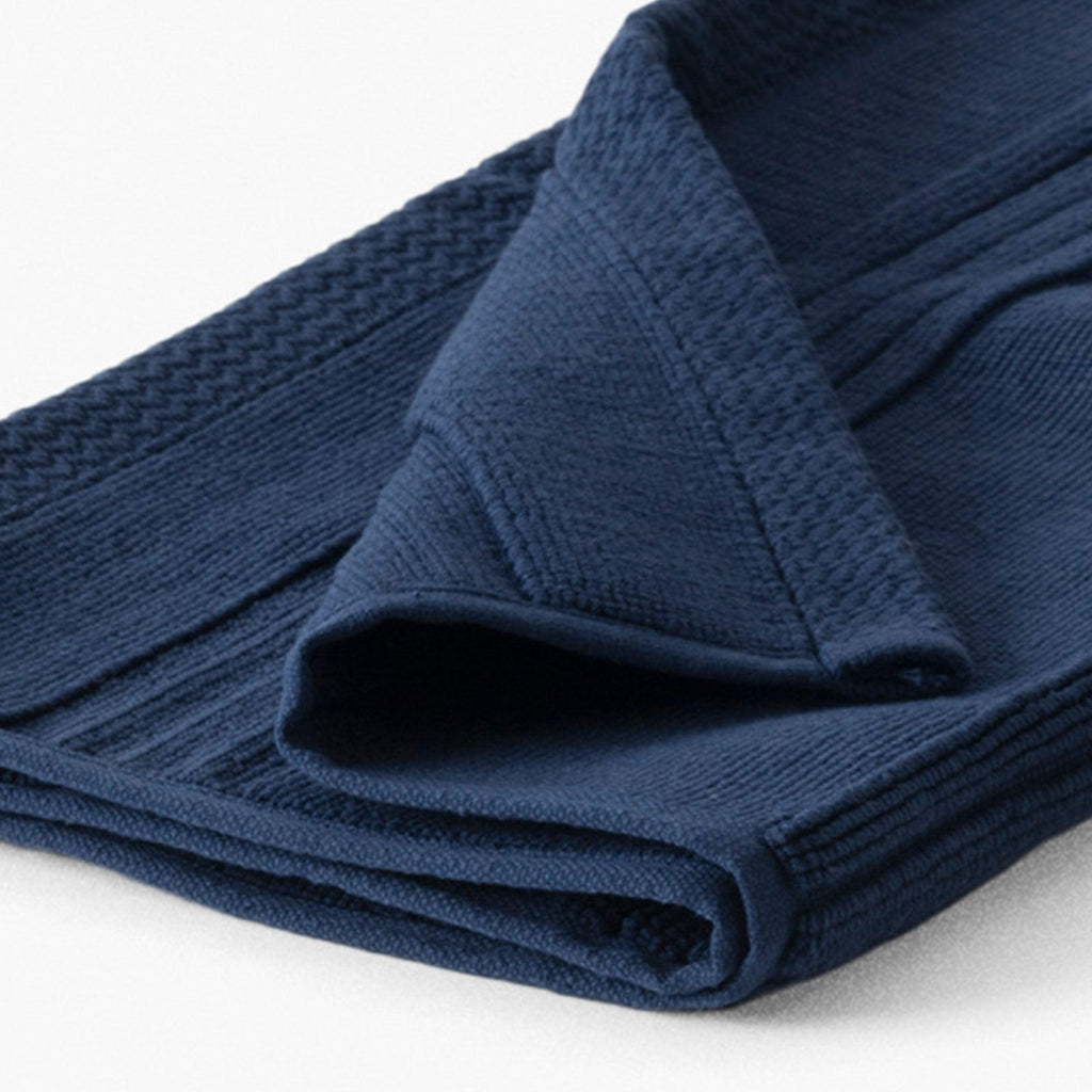 Hypnotic Navy Cotton Bath Mat - Carré Blanc Canada