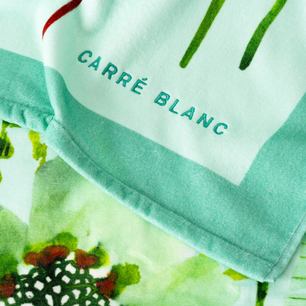 Maupiki Cotton Velvet Beach Towel - Carré Blanc Canada