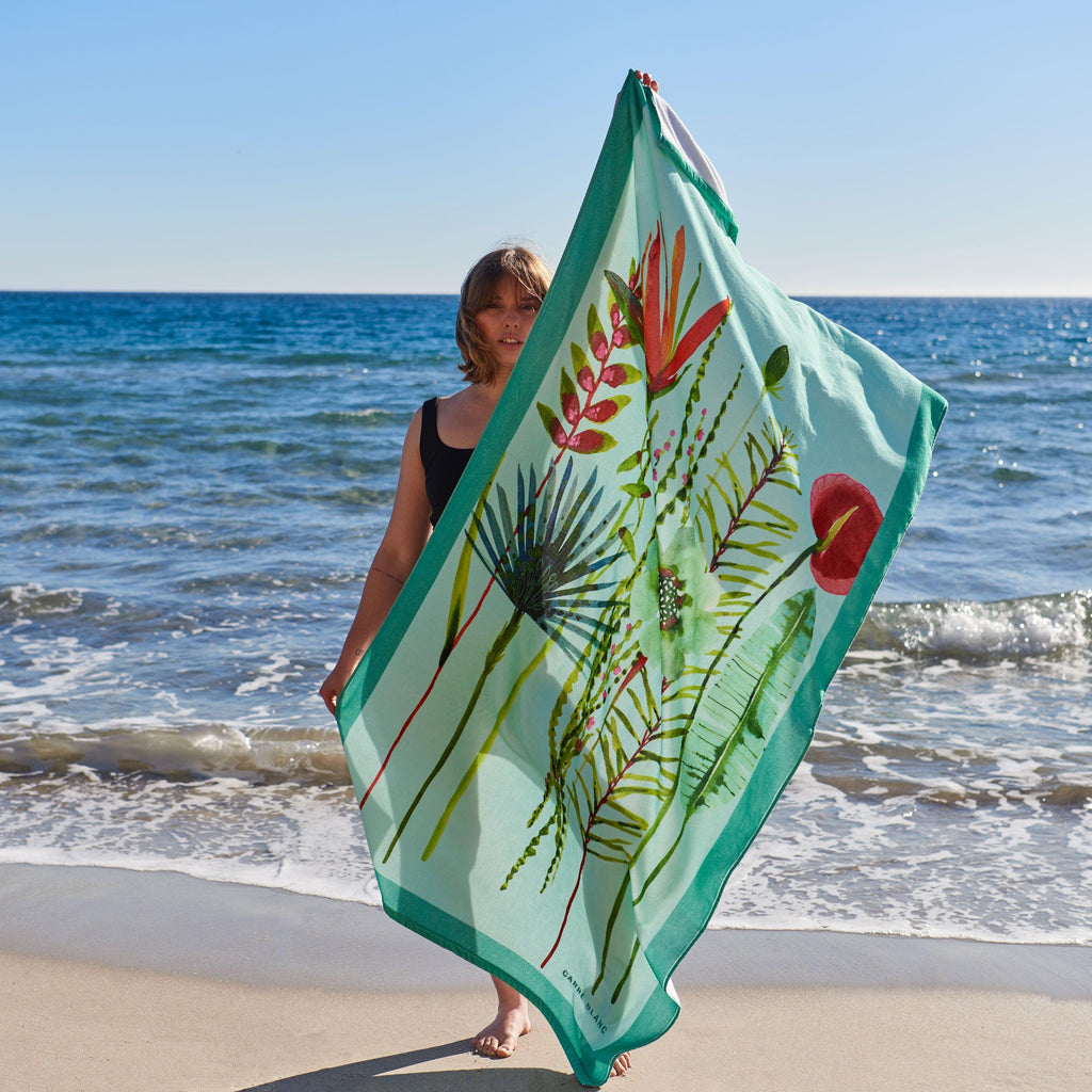 Maupiki Cotton Velvet Beach Towel - Carré Blanc Canada