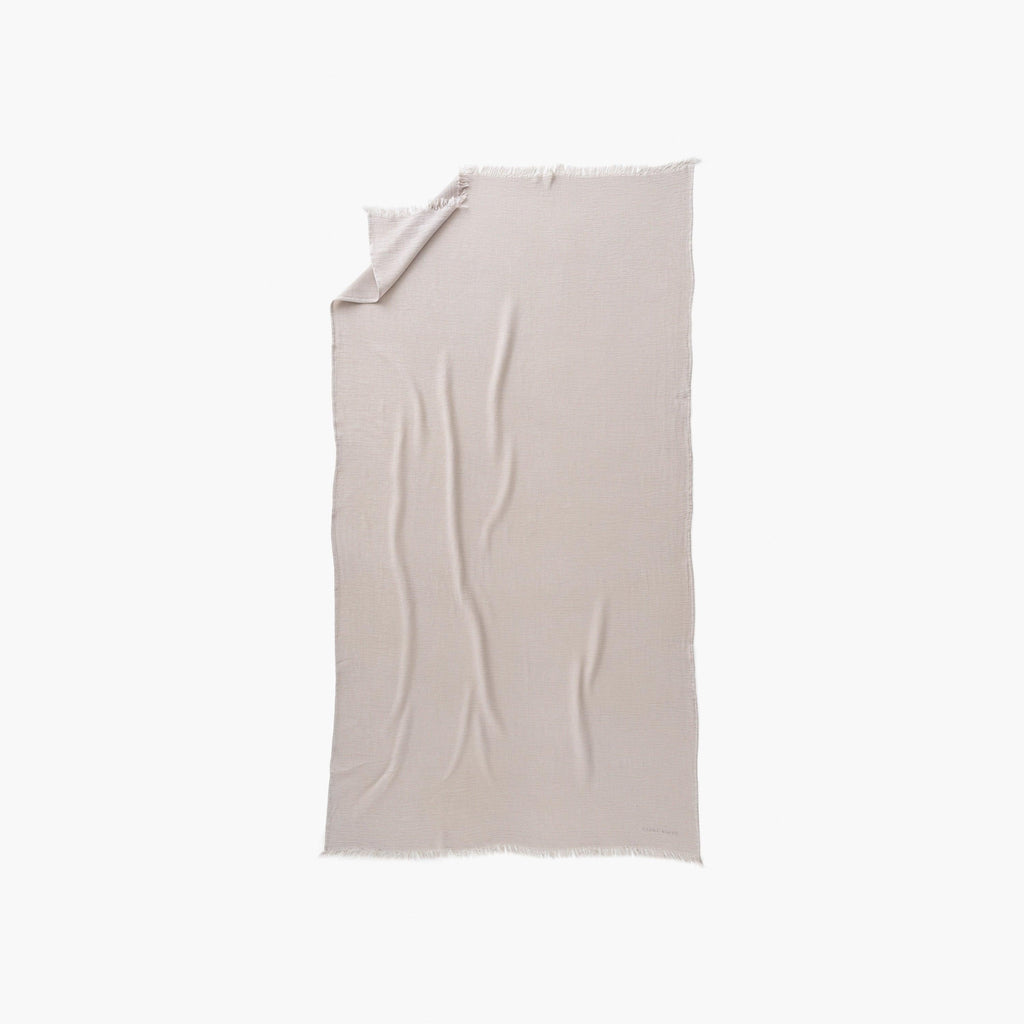 Pyla Cotton Turkish Beach Towel - Carré Blanc Canada