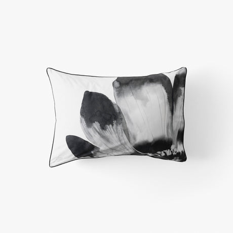 Danaide Rectangular Pillowcase - Carré Blanc Canada