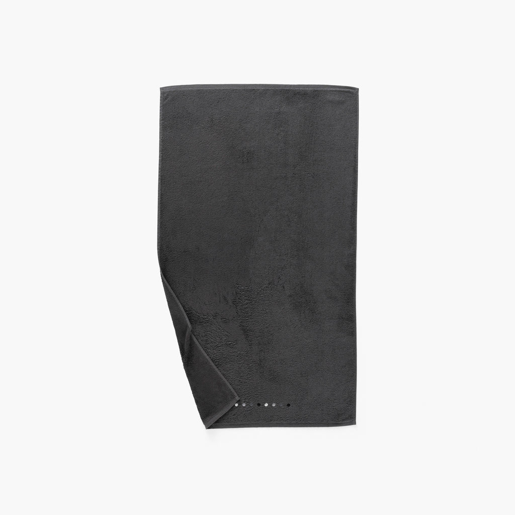 Dotsy Bath Towel - Coal - Carré Blanc Canada