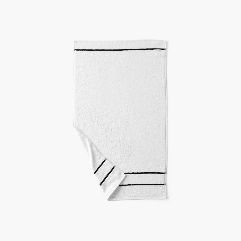 Danaide Bath Towel - Carré Blanc Canada