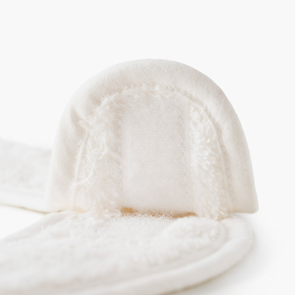 Xmasful Ivory Cotton Bib - Carré Blanc Canada