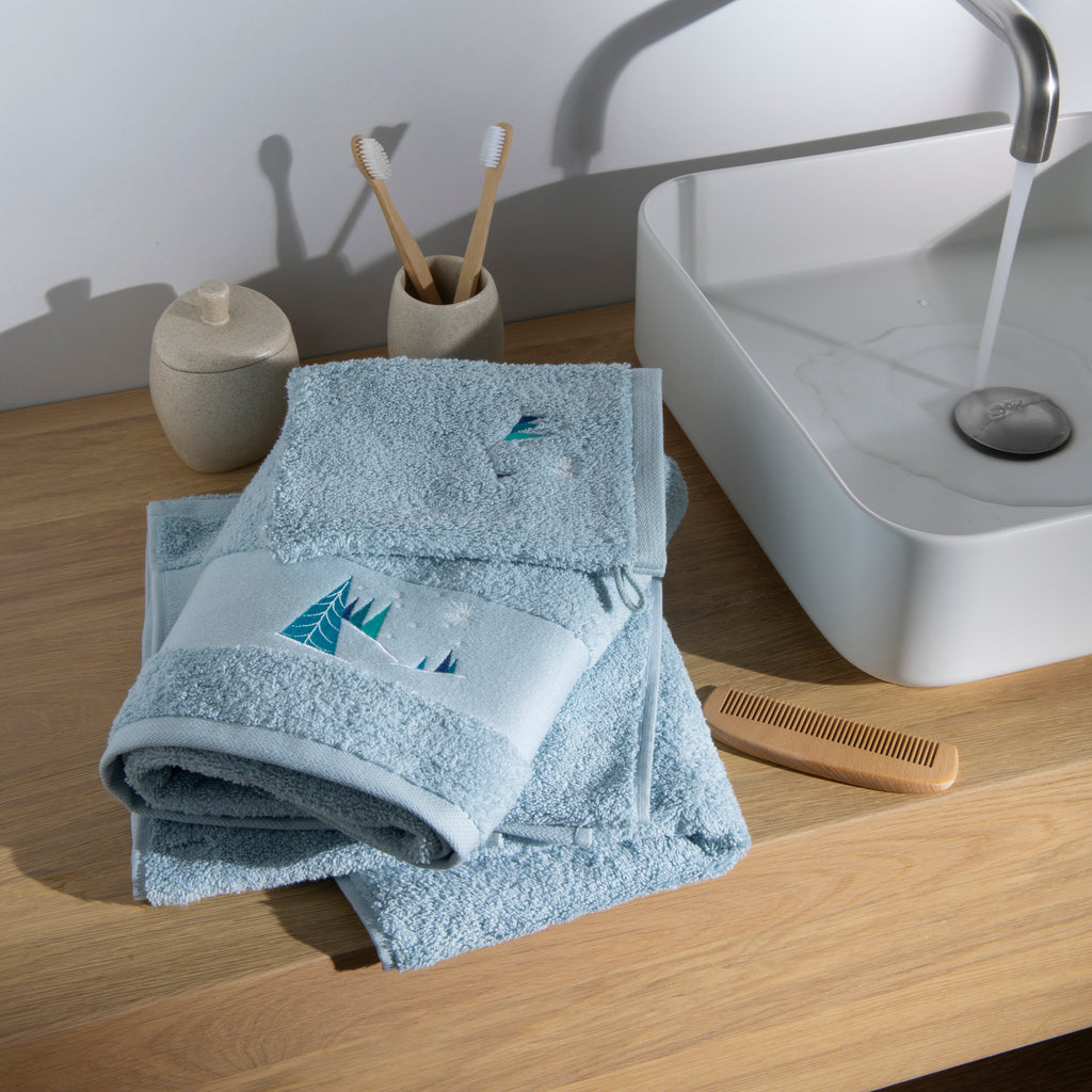 Stellaire Blue Cotton Bath Towel - Carré Blanc Canada