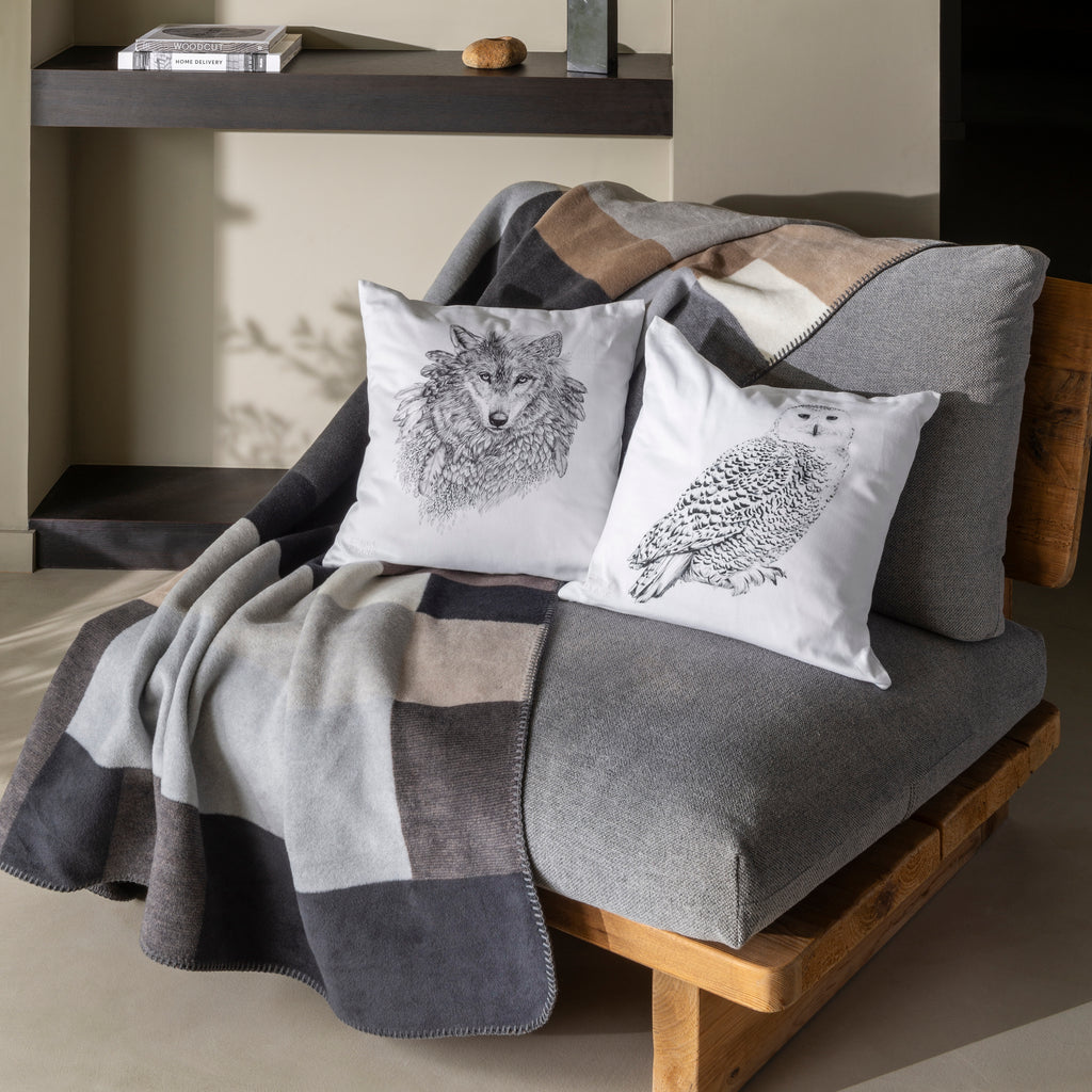 Ietulou Square Pillowcase - Carré Blanc Canada