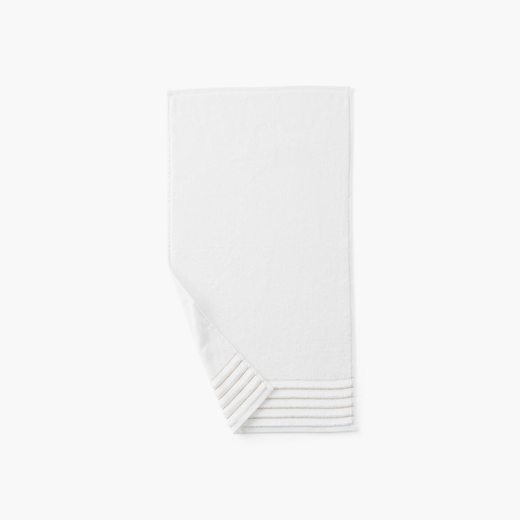 Mon Ange White Bath Towel - Carré Blanc Canada