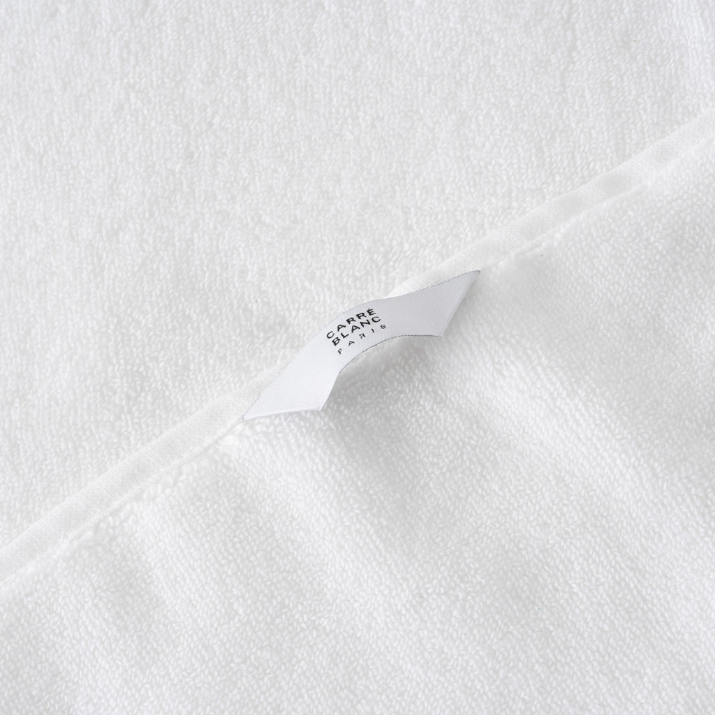 Mon Ange White Bath Towel - Carré Blanc Canada