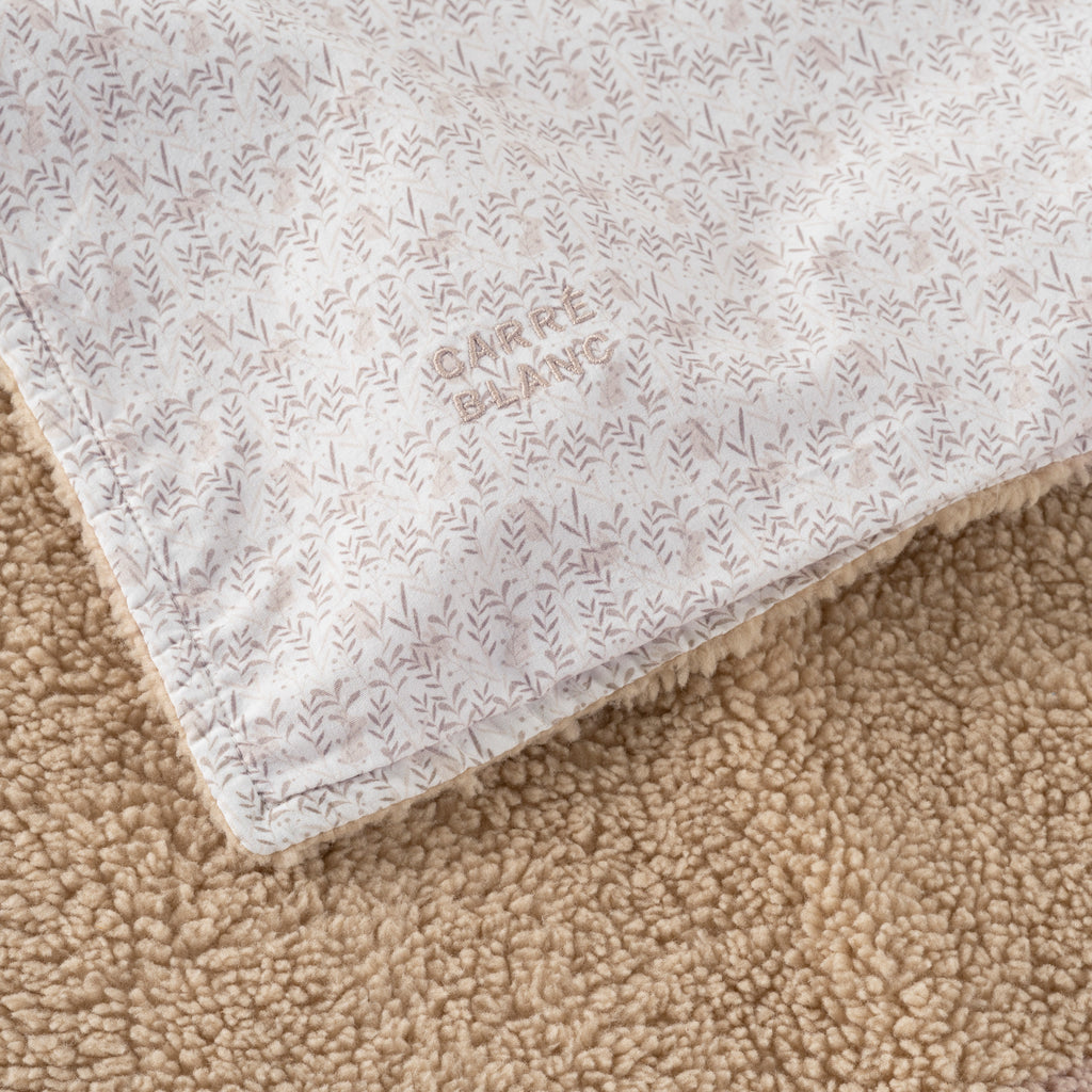 Merveille Beige Plaid Children's Blanket - Carré Blanc Canada