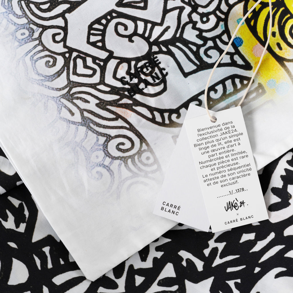 Jake24 X Carré Blanc Print Duvet Cover - Carré Blanc Canada