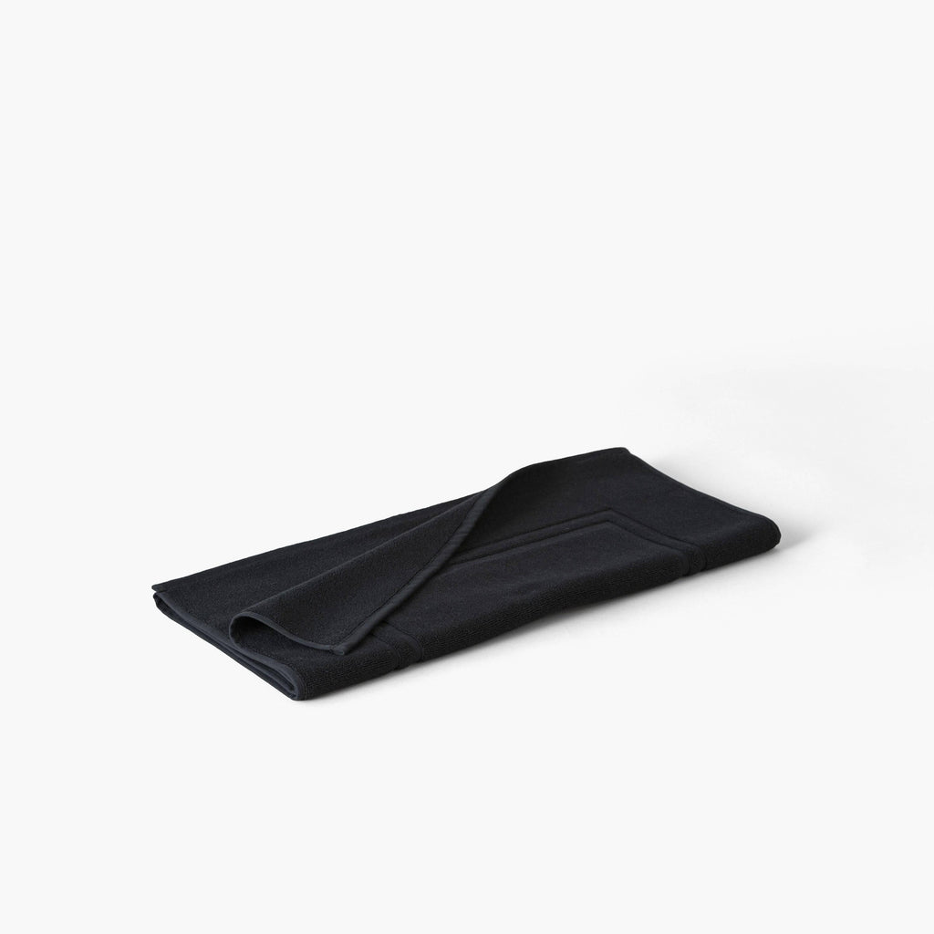 Lola II Black Cotton Bath Mat - Carré Blanc Canada