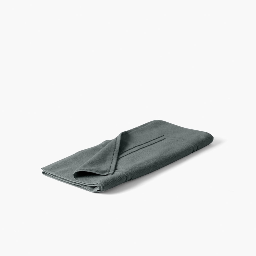 Lola II Khaki Cotton Bath Mat - Carré Blanc Canada