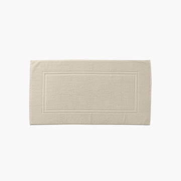 Lola II Beige Cotton Bath Mat - Carré Blanc Canada