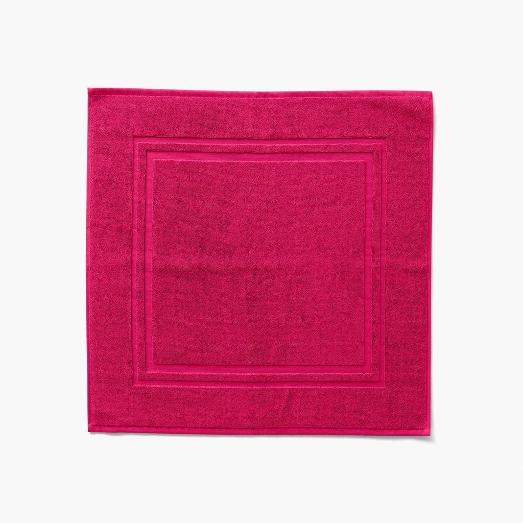 Lola II Raspberry Cotton Bath Mat - Carré Blanc Canada