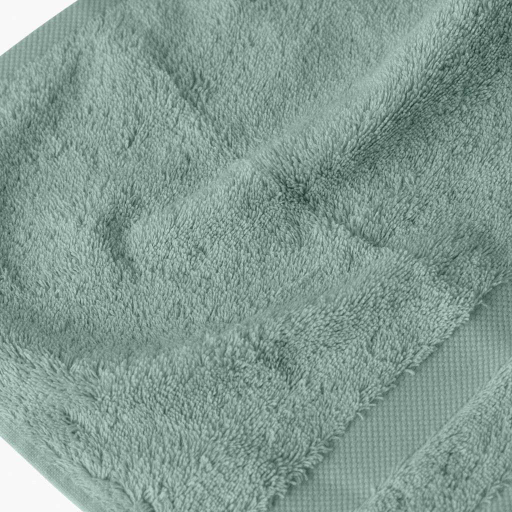 Lola II Clay Bathmop in Cotton - Carré Blanc Canada