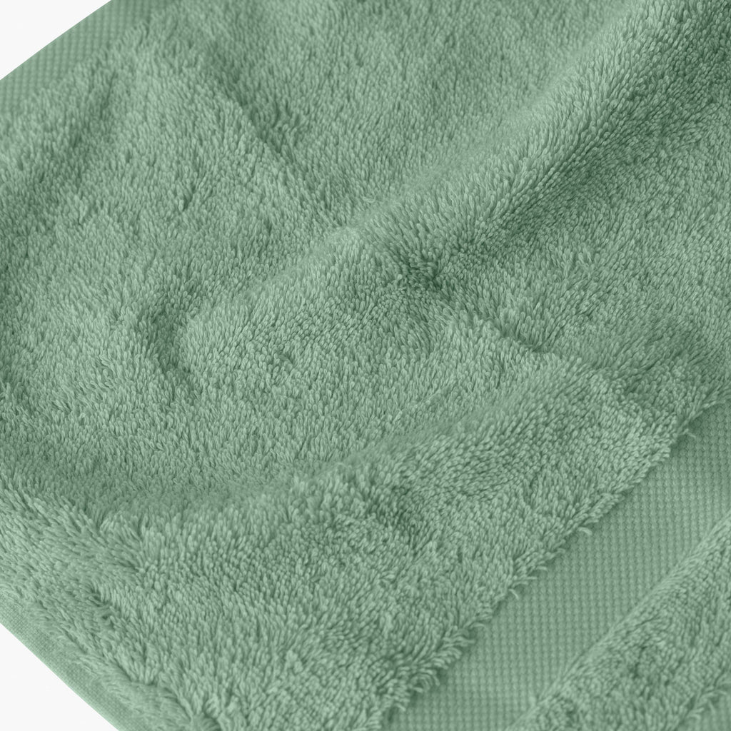 Lola II Sage Washcloth in Cotton - Carré Blanc Canada