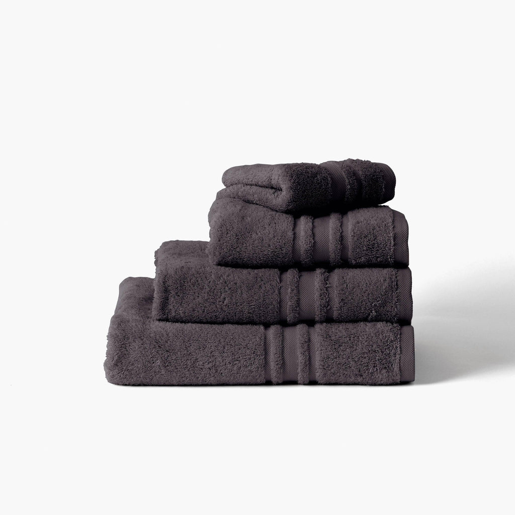 Lola II Anthracite Cotton Bath Towel - Carré Blanc Canada