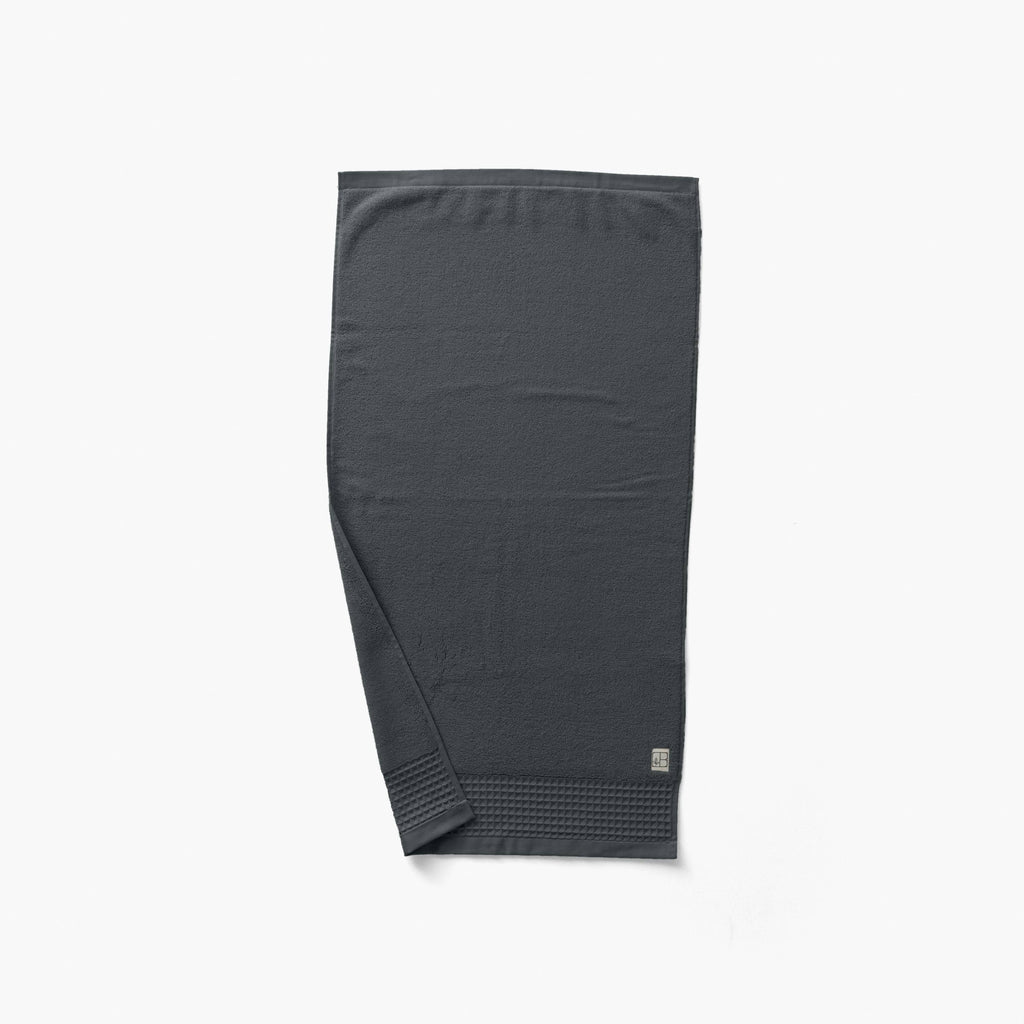 Source Charcoal Organic Cotton Bath Towel - Carré Blanc Canada