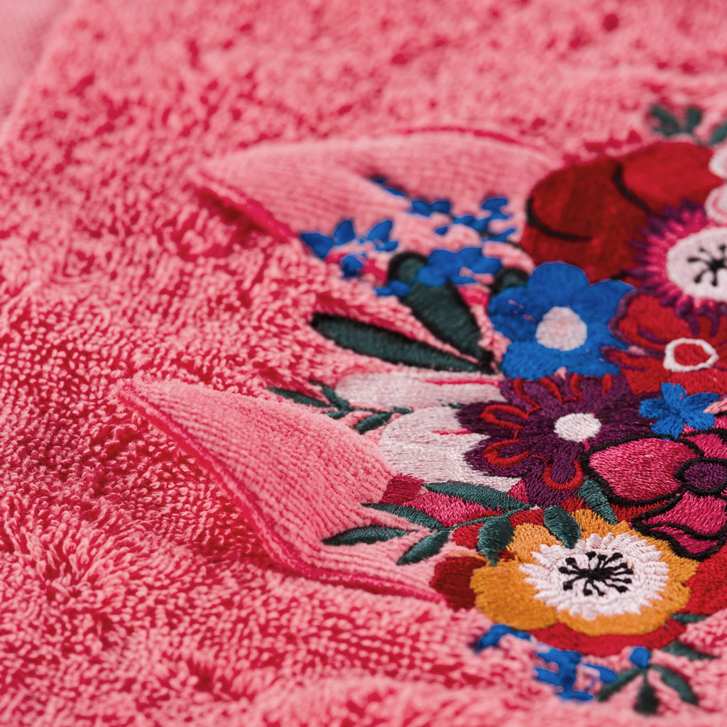 Colourful Embroidered Cotton Towel - Carré Blanc Canada