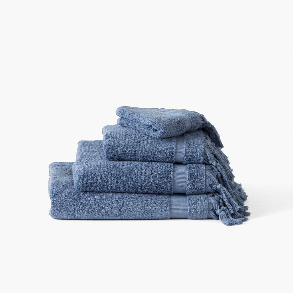 Madeleine Indigo Cotton Bath Towel - Carré Blanc Canada