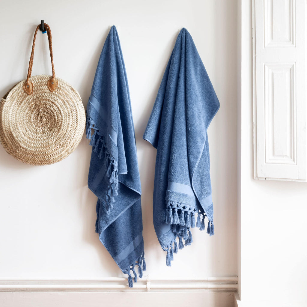 Madeleine Indigo Cotton Bath Towel - Carré Blanc Canada