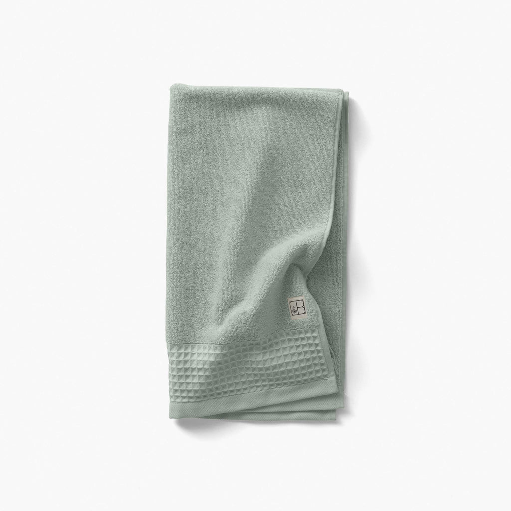 Source Lichen Organic Cotton Bath Towel - Carré Blanc Canada
