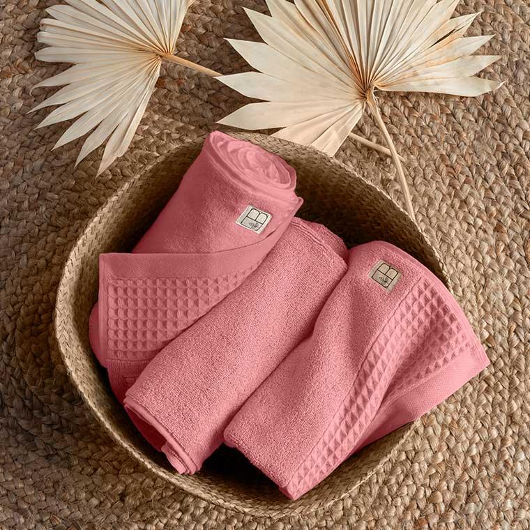 Source Petal Organic Cotton Bath Towel - Carré Blanc Canada