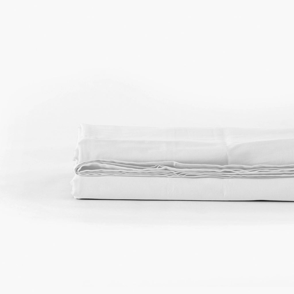 Quartz White Organic Washed Cotton Satin Bed Sheet - Carré Blanc Canada