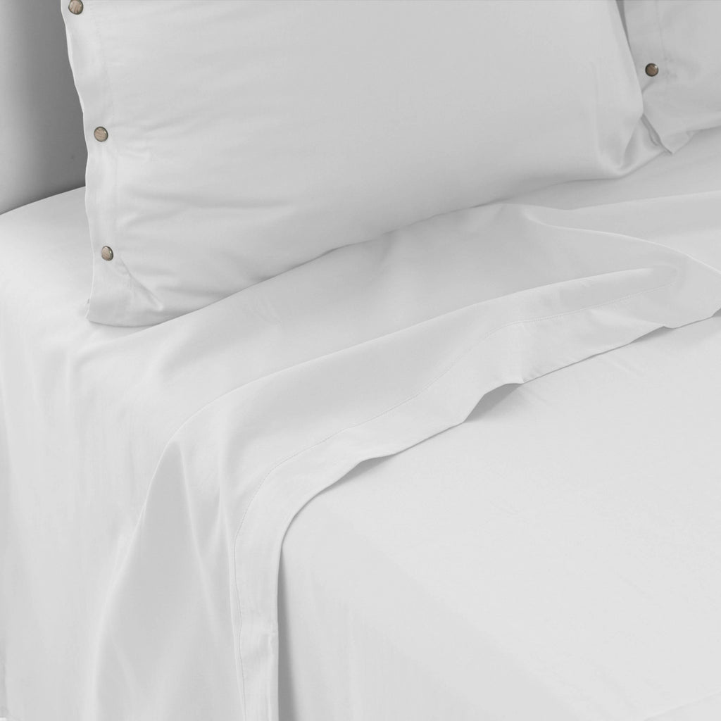 Quartz White Organic Washed Cotton Satin Bed Sheet - Carré Blanc Canada