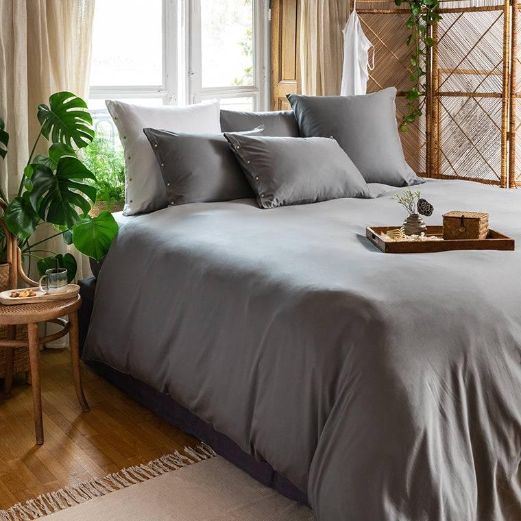 Duvet Cover in Organic Washed Cotton Sateen Quartz Pebble - Carré Blanc Canada