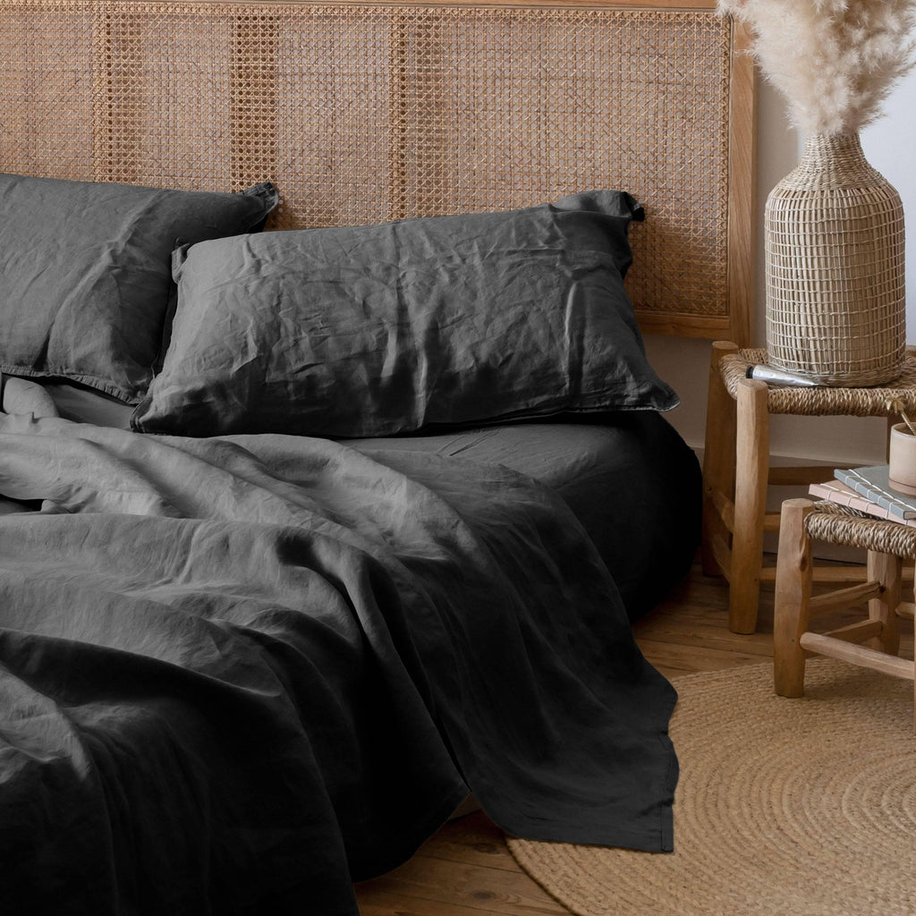 Fitted Sheet in Washed Cotton Songe Anthracite - Carré Blanc Canada