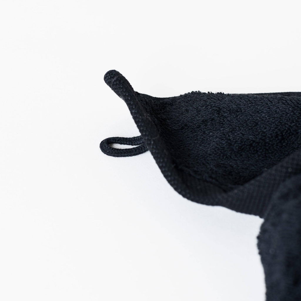 Lola II Black Cotton Guest Towel - Carré Blanc Canada