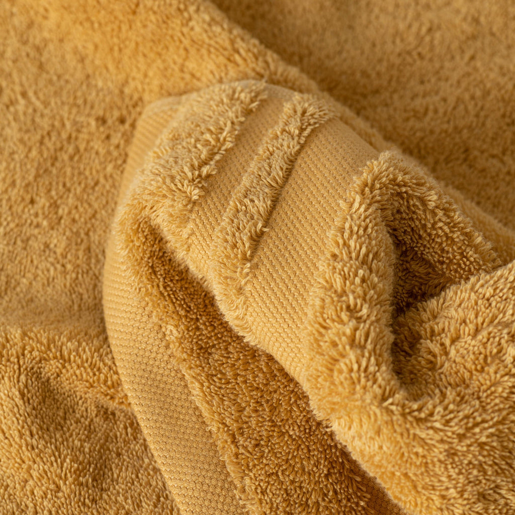 Lola II Honey Cotton Guest Towel - Carré Blanc Canada