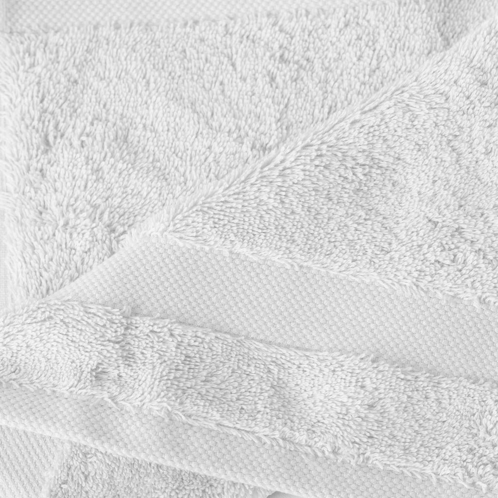 Lola II White Washcloth in Cotton - Carré Blanc Canada