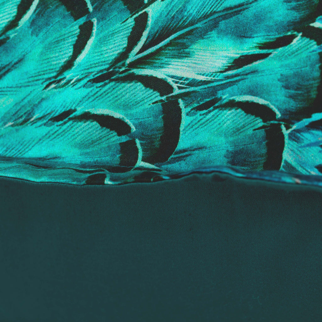 Square Pillowcase in Cotton Satin Daisy - Carré Blanc Canada