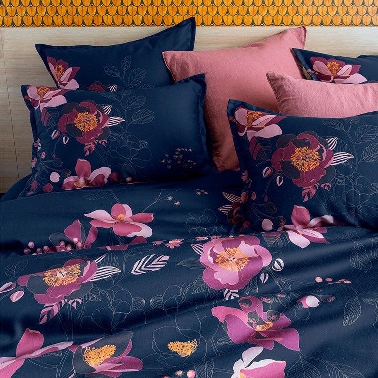 Square Pillowcase in Cotton Satin Divine Night Blue Floral - Carré Blanc Canada