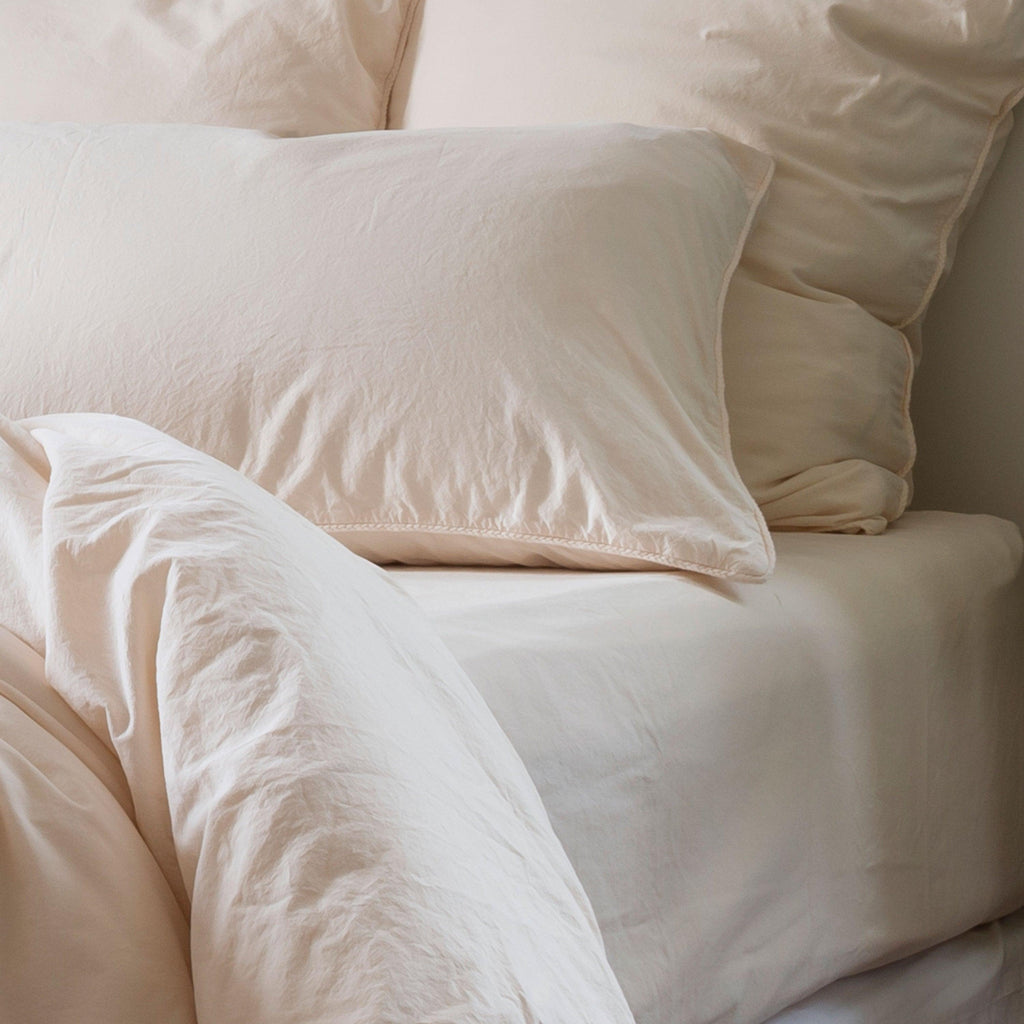 Rectangular Pillowcase in Pure Organic Washed Cotton Souffle Vanilla - Carré Blanc Canada