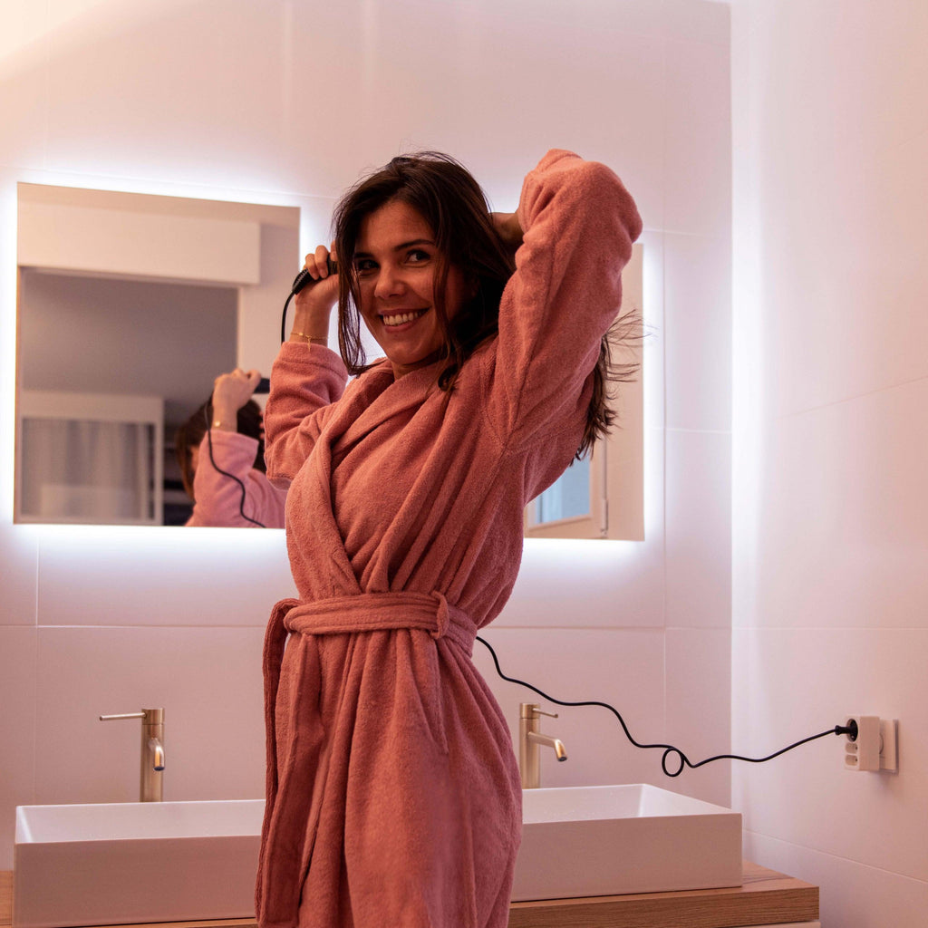 Osmose Women's Petal Hooded Cotton Bathrobe - Carré Blanc Canada