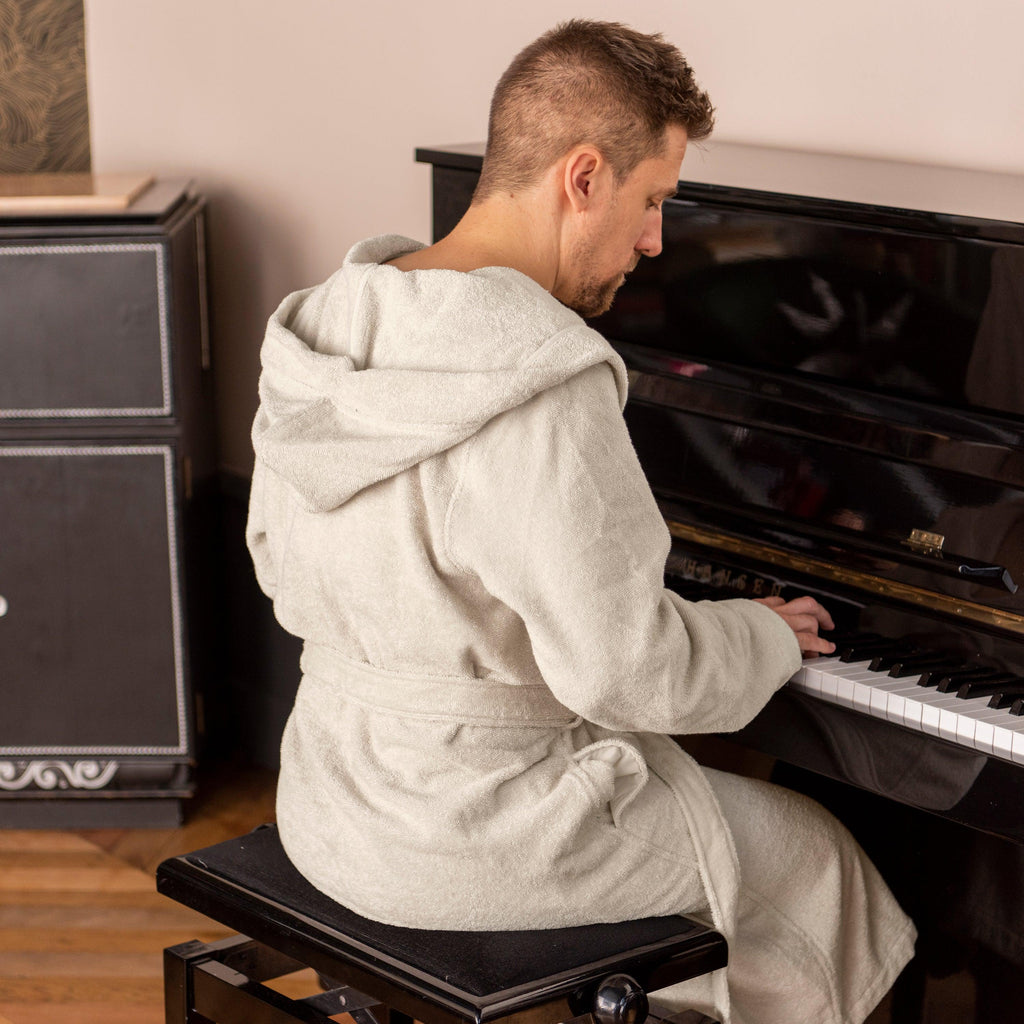 Osmose Men's Natural Hooded Cotton Bathrobe - Carré Blanc Canada