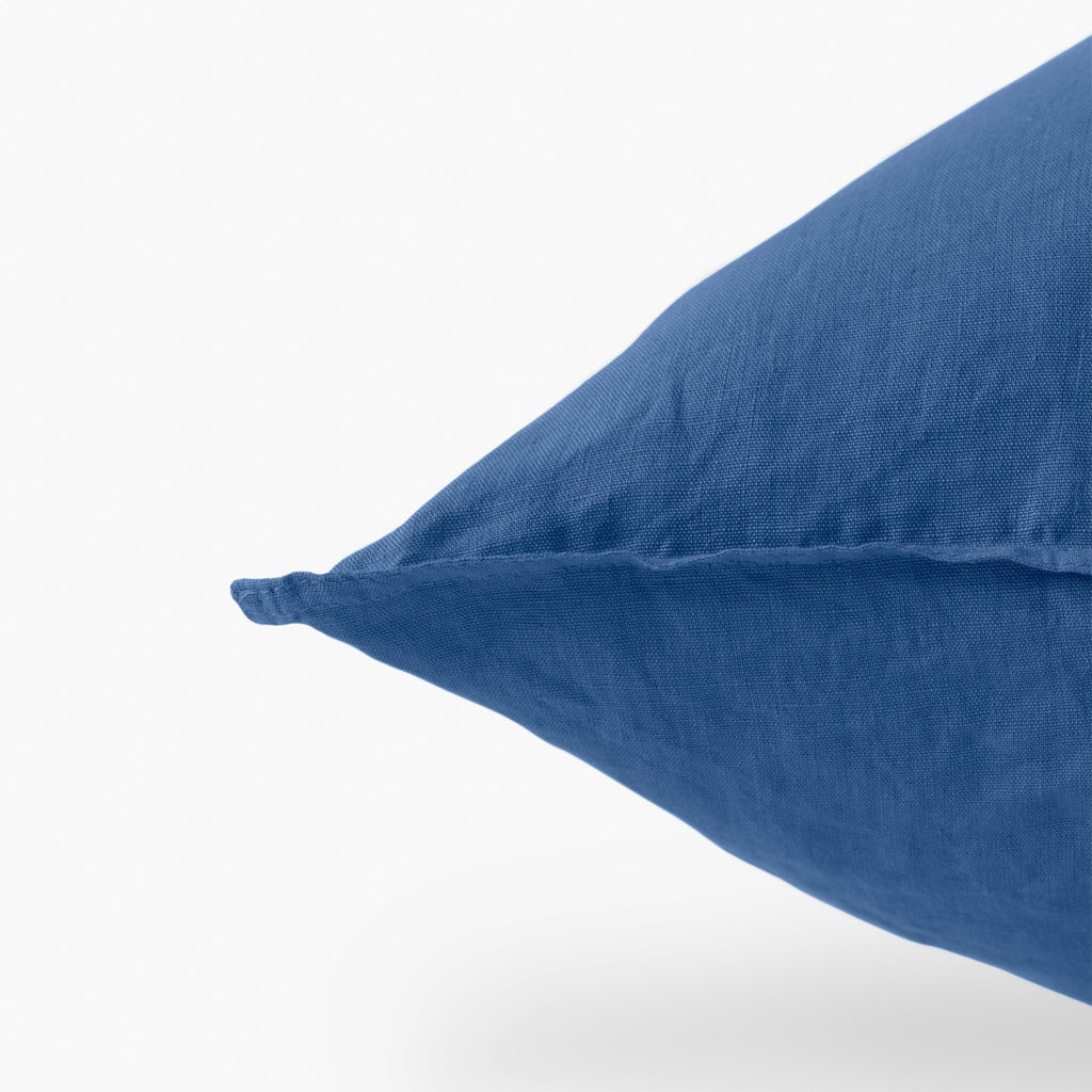 Rectangular Pillowcase in Washed Linen Songe China Blue - Carré Blanc Canada