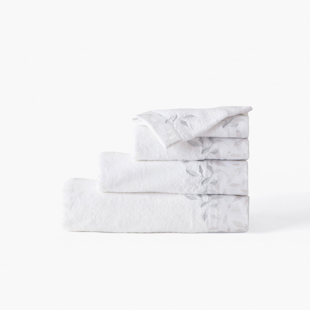 Equinoxe Bath Towel in Cotton and Bamboo Viscose - Carré Blanc Canada