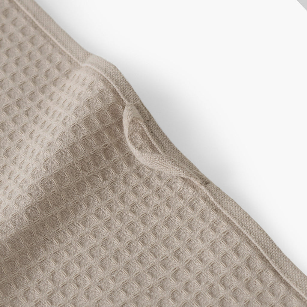 Tea Towel in Honeycomb Cotton Signature Beige - Carré Blanc Canada